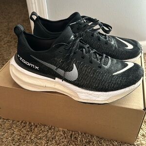 Nike Zoom Invincible Run 3